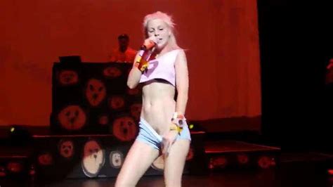 Yolandi Visser Nude Pussy Ass On The Stage Scandal Planet