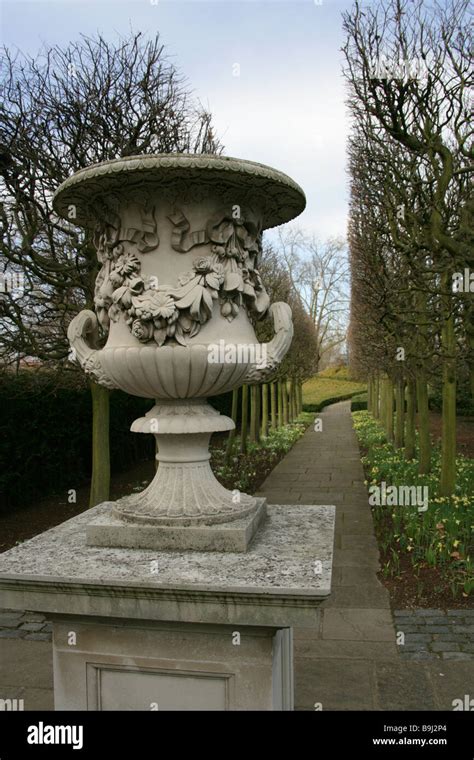 Ornamental Vase And Gardens The Queen S Garden Kew Palace Kew Royal