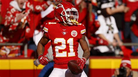 Cant Miss Play Kansas City Chiefs Defensive Back Mike Hughes Scoops