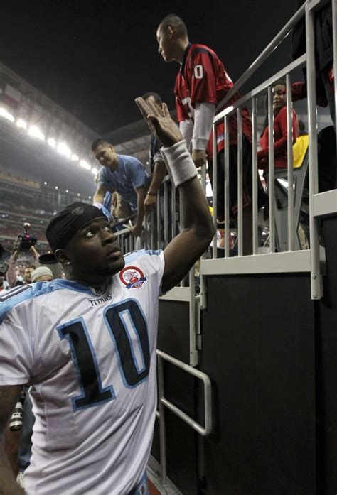 Vince Young fired from part-time job at University of Texas for poor