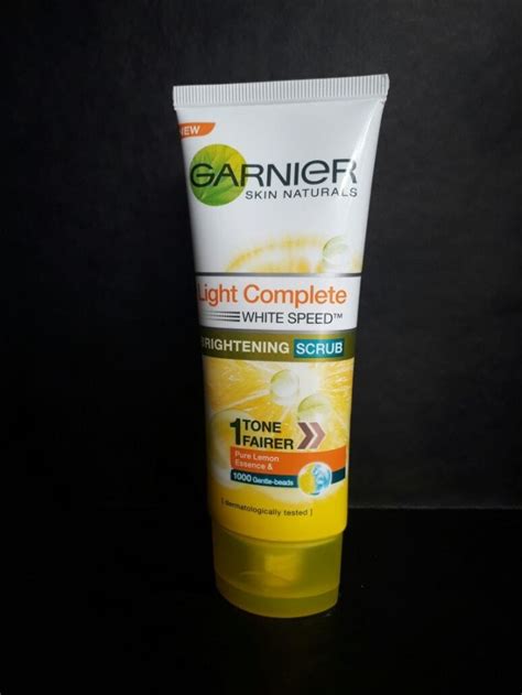 Jual Garnier Light Complete White Speed Brightening Scrub Ml Kab