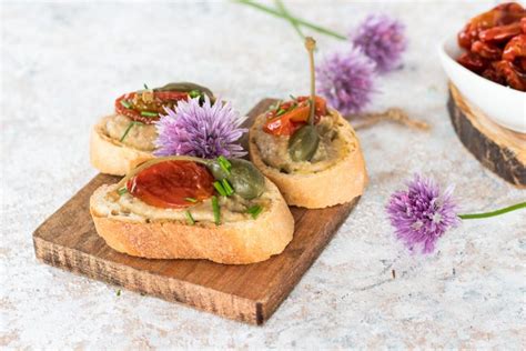 Crostini Con Hummus Di Ceci Ricetta Antipasto Vegetariano Vegano