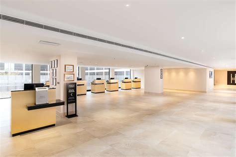 Hilton London Gatwick Airport Gatwick, England, GB - Reservations.com