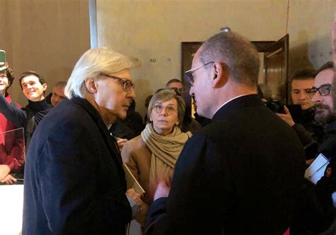 La Visita Di Sgarbi A Treviglio Tra Annuncio Ed Accettazione Delle