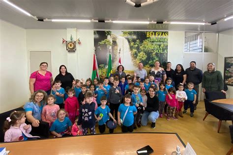 Alunos Da Escola Xavantes De Anchieta Realizam Visita Ao Parque Augusta