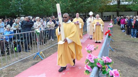 Issoudun E P Lerinage Notre Dame Du Sacr C Ur