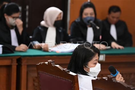 SIDANG TUNTUTAN PUTRI CANDRAWATHI ANTARA Foto