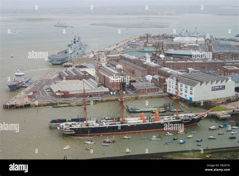 Royal naval dockyard portsmouth hi-res stock photography and images - Alamy