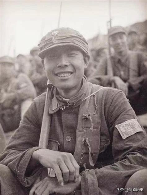 1942年，彭德懷的警衛員舉槍自盡，楊奇清調查後卻發現更大的陰謀 每日頭條