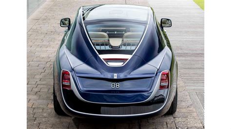 Rolls-Royce Builds Bespoke Sweptail And It’s Positively Glorious