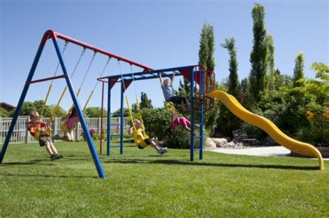 The Best Backyard Playground Equipment Of 2021 Gardeners Path