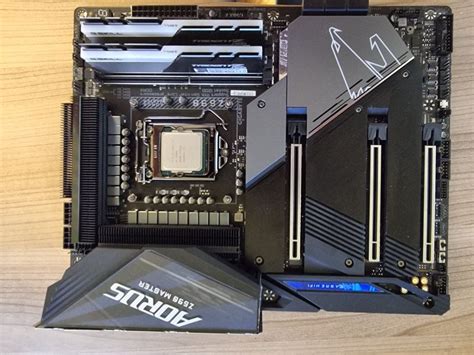 Aorus Z590 Master 10900k 32GB RAM Acheter Sur Ricardo