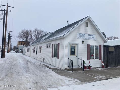 Larimore, ND Real Estate - Larimore Homes for Sale | realtor.com®