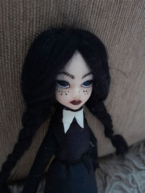 Lalka Wednesday Addams Cm Gaudynki Kup Teraz Na Allegro Lokalnie