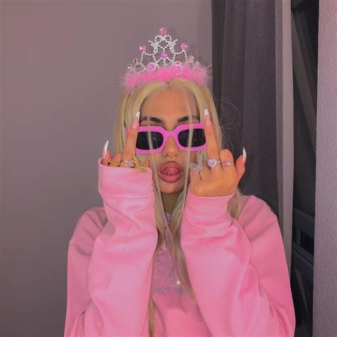 Pin On Pink Bad Ass Aesthetic