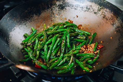 Gan Bian Si Ji Dou Sichuan Dry Fried String Beans Recipe Beans