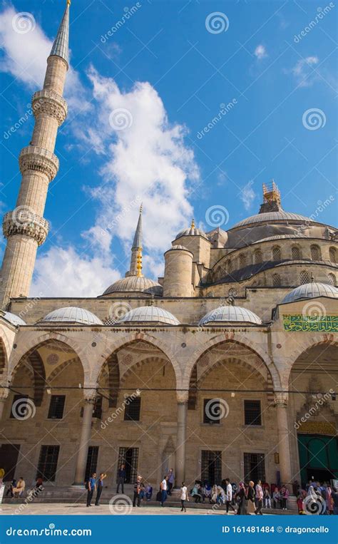 Blue Mosque Courtyard Editorial Stock Image Image Of Dome 161481484