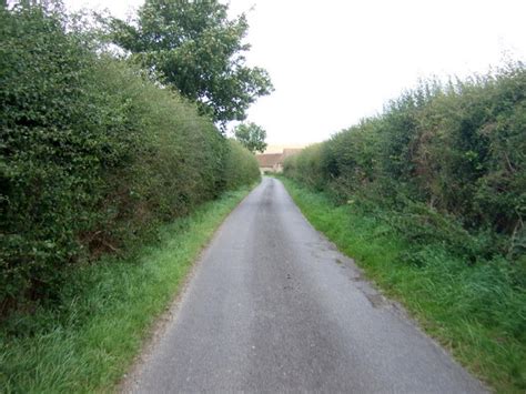 Lane Near Dogdyke © Jthomas Geograph Britain And Ireland