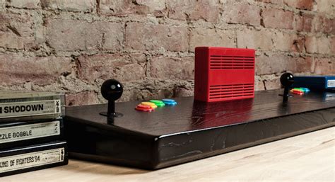 Analogue Introducing Vintage Wood-Made Neo Geo Console