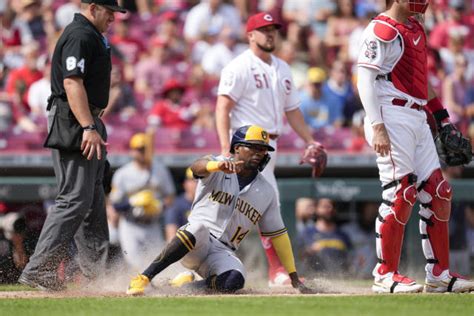 Blake Perkins hits grand slam, Brewers hold off Reds for 10-8 win