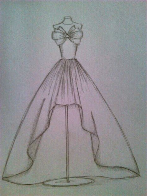 Pin De Marcio Em Dress Caderno De Croquis De Moda Coisas Simples