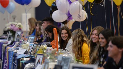 Signing Day 2024: Sarasota-Manatee county student-athletes commit to