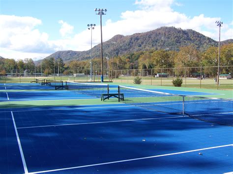 Tennis Court construction and resurfacing