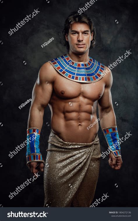 193 Traditional Egyptian Outfit Images, Stock Photos & Vectors | Shutterstock