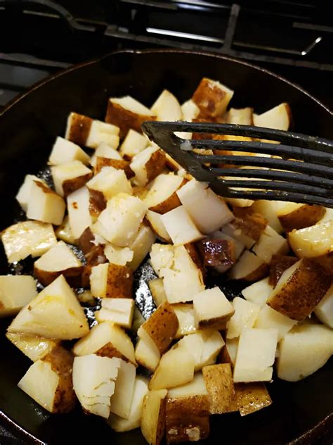 Easy Skillet Breakfast Potatoes Recipe With Greek Seasoning Julias