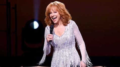 Reba McEntire postpones concerts due to doctor-ordered 'vocal rest'