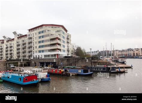 Bristol Harbourside, waterfront modern apartments, Bristol, UK Stock ...