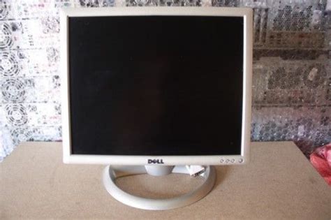 Buy The Inch Dell Ultrasharp Fp Dvi Vga Lcd Tft Monitor At