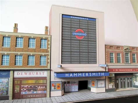 HAM Hammersmith Underground Station Queen Caroline St 1/76 | Kingsway ...