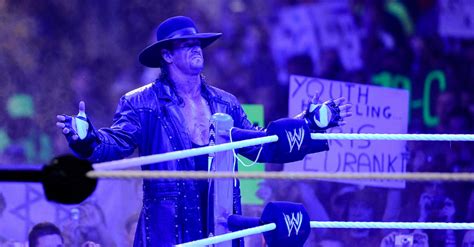 Remembering "The Streak" and How The Undertaker Transformed WWE - FanBuzz