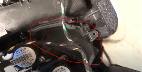 Comment Et Quand Changer Le Filtre D Habitacle Sur Renault Megane