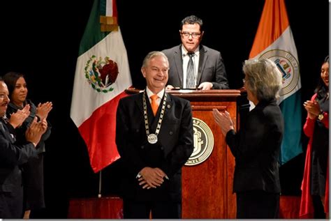 Dr Luis Ernesto Derbez Bautista Recibe Investidura Como Rector De La