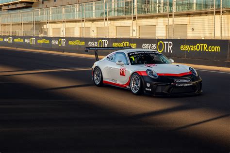 GALLERY: Porsche Track Experience - Speedcafe