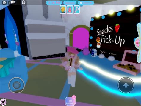 every place u can get food in royale high : r/RoyaleHigh_Roblox