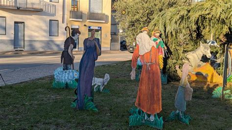 Ieri Su IlS Vandali Al Presepe Bocedi Risponde A Report Panettone