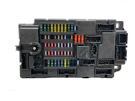 Mini Cooper 2008-2015 Fuse Box WE DONT SERVICE Fuse Box / TIPM Totally