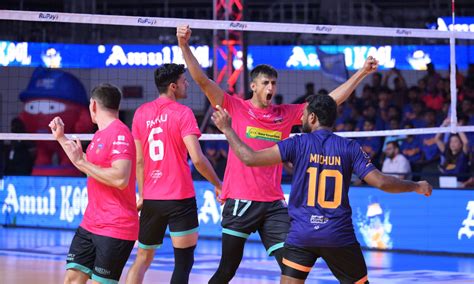 Prime Volleyball League 2024 Bengaluru Torpedoes Stun Defending