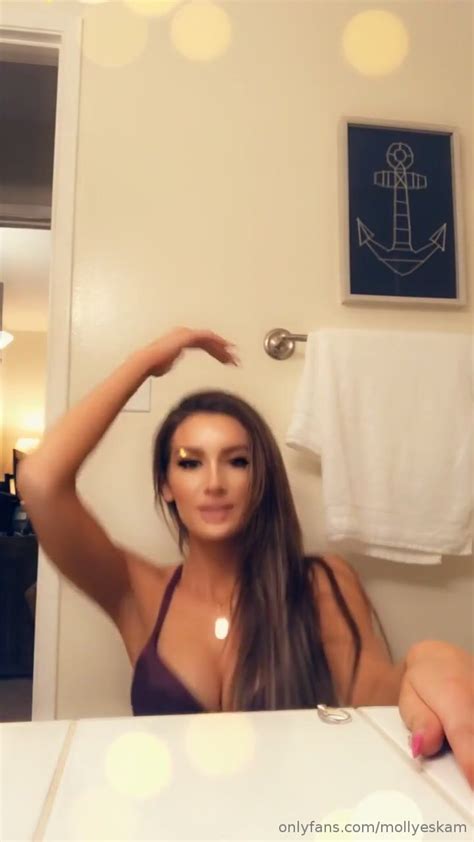 Molly Eskam Nude Sexy Video 8 Thothub