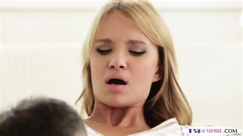 Cockriding Plumber Bangs Pussy During Mmf