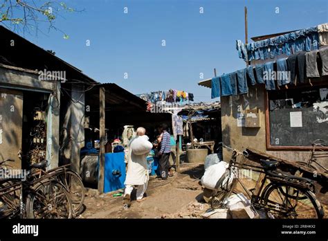 Mahalaxmi Dhobi Ghat. Mumbai. India Stock Photo - Alamy