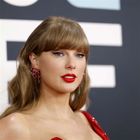 Courteney Cox’s Secret Talent Unleashed: Inside Her Electrifying Viral