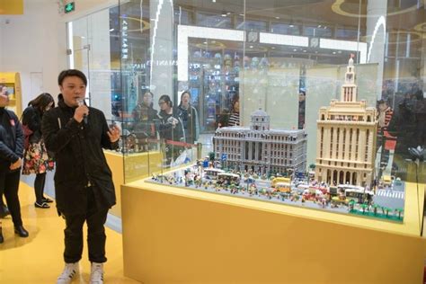 Brickfinder - Sneak Peek at Shanghai’s First LEGO Certified Store