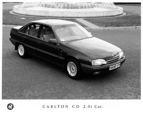 Vauxhall V87 Carlton Mk3