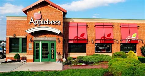 Applebee’s Holiday Hours in 2023 | Applebee's restaurant, Fast food ...