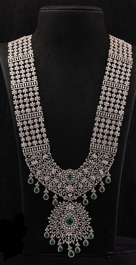 Pin By Shamili On New3 Bridal Diamond Jewellery Indian Bridal