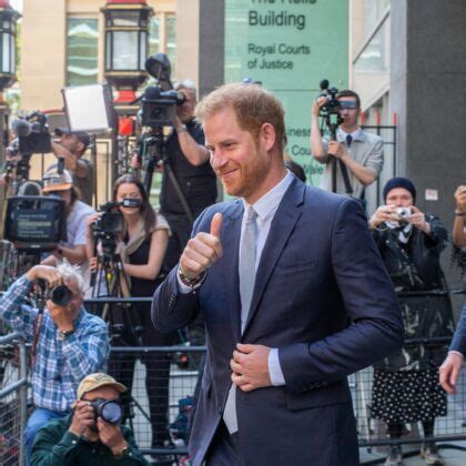 Le prince Harry sans Meghan Markle à Londres on sait avec qui il